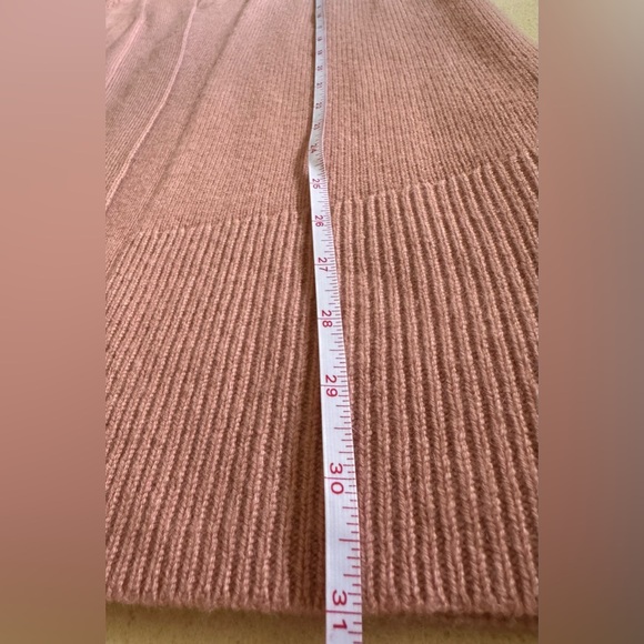 Theory 100% Cashmere Malinka Belted Wrap Cardigan in A Dark Mauve Color Sz S - Picture 7 of 13